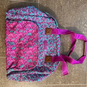 Vera Bradley lighten up weekender in ditzy dot